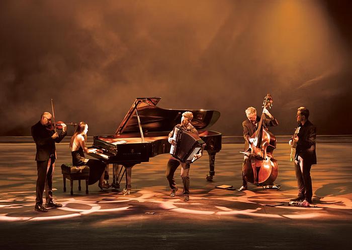 Aotango Quintet logo